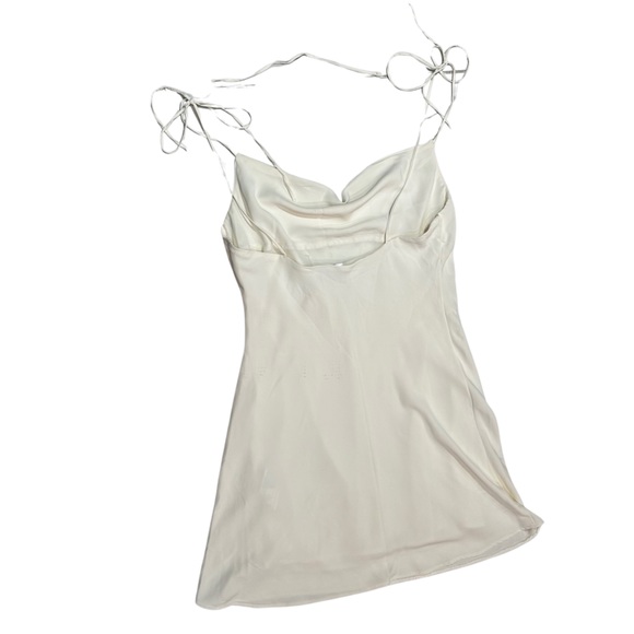 Abercrombie & Fitch Vanilla Cowl Slip Dress - Picture 9 of 12